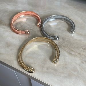 Set of three bangles